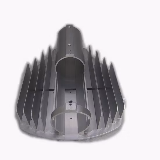 Dissipador de calor de lâmpada de rua de usinagem de alumínio de extrusão de fornecimento de fábrica para caixa de resfriamento de luz de rua de luz LED de alta potência